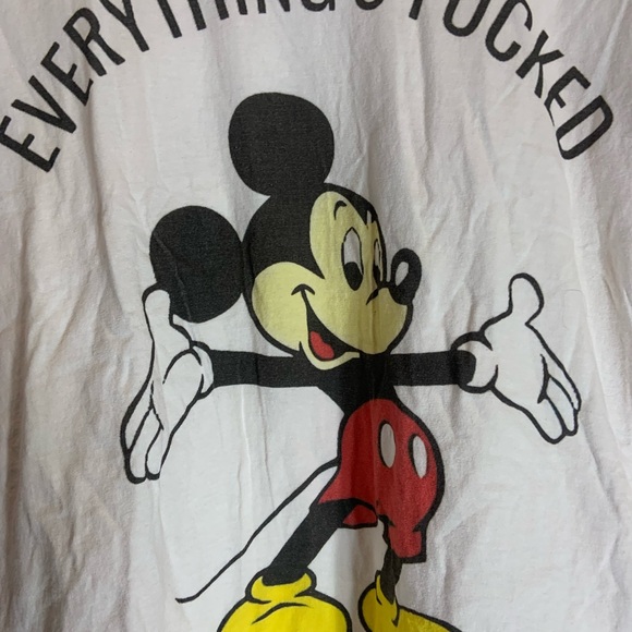 Everything’s fucked ladies 2XLarge white graphic preowned T-shirt - Picture 1 of 3